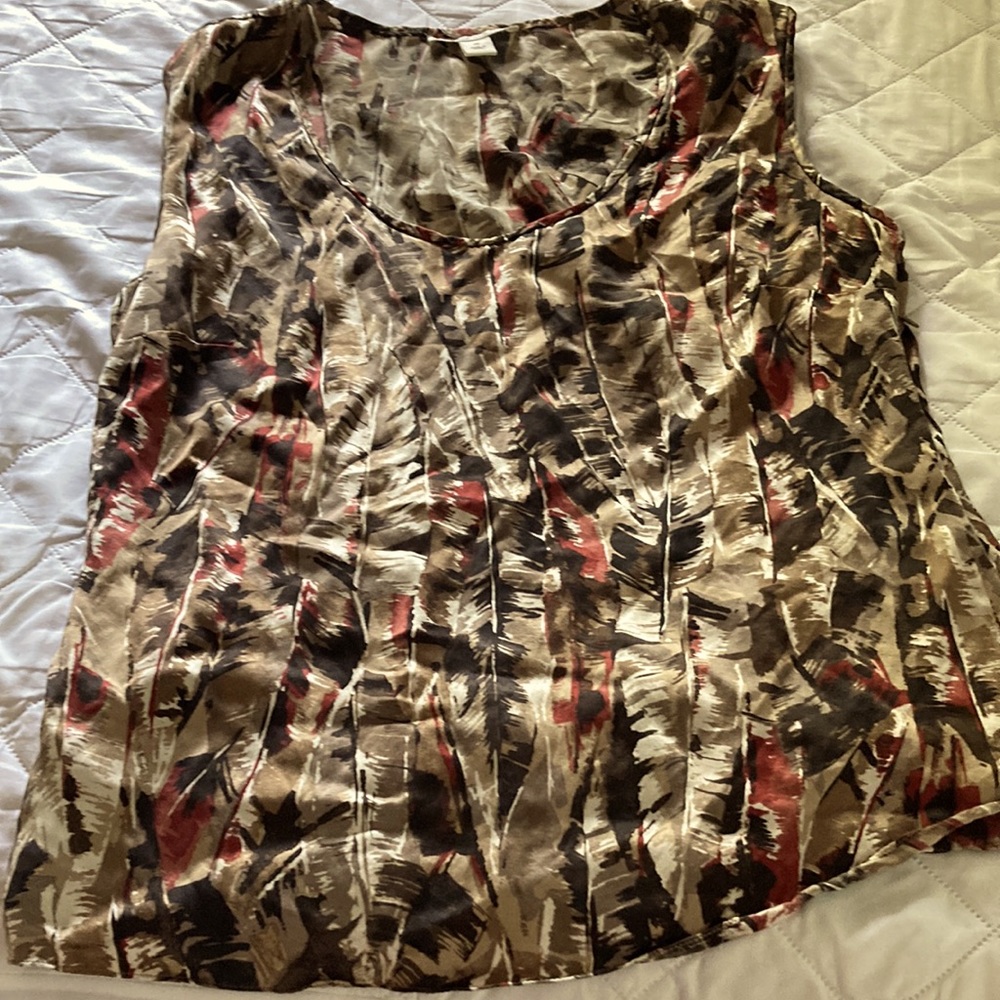 Kenneth Cole size 10 silk blouse